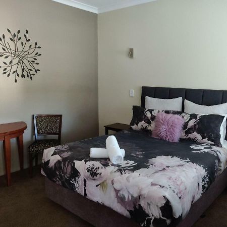 Lilacs Waterfront Villas&Cottages Albany Esterno foto